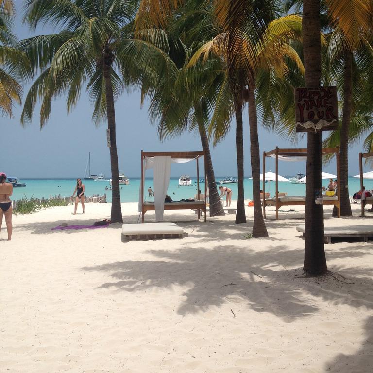 B&B Villa Hibiscus Playa del Carmen Exteriör bild