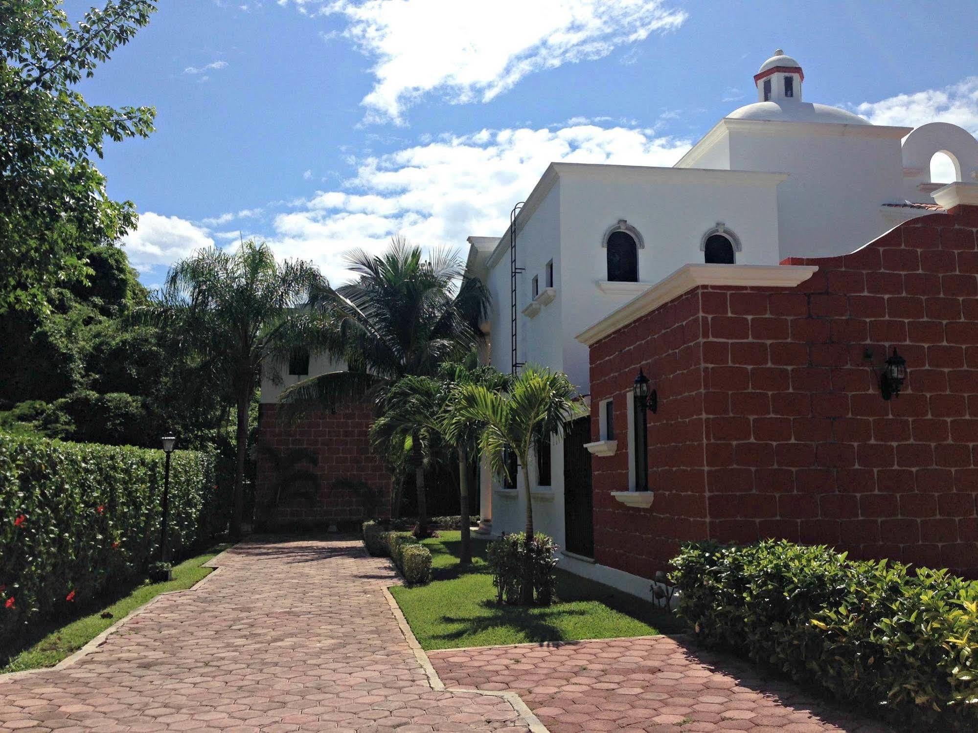 B&B Villa Hibiscus Playa del Carmen Exteriör bild
